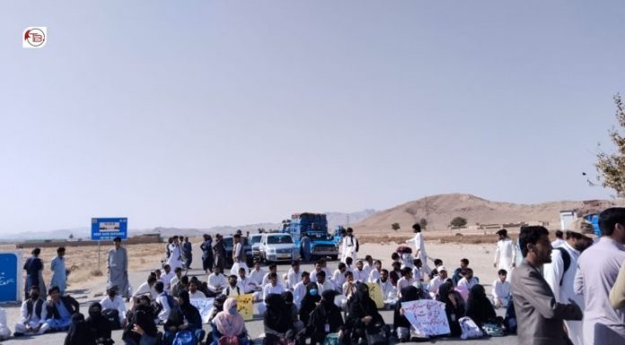 Kalat: Students at Postgraduate College Protest Over Lack of Lecturers and Basic Facilities