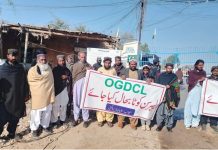 Dera Bugti: Gas Field Employees Protest Against OGDCL