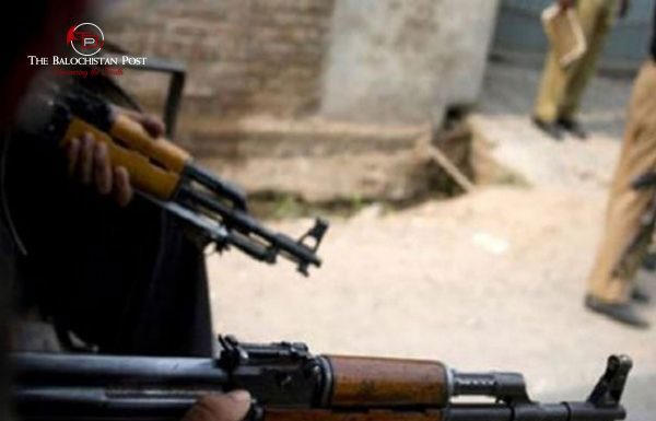 Balochistan: Police Vehicle Bombed, Checkpoints Seized in Wave of Attacks