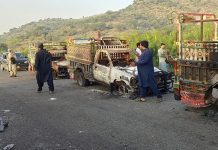 Armed Men Block Kolpur Highway, Disarm Forces, and Set Factory Ablaze