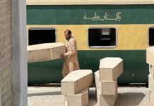 Families Urge Pakistan Army to Return Bodies of Soldiers Killed in Jaffar Express Attack