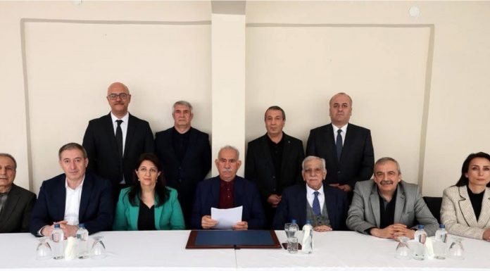 Öcalan Shakes Kurdish Politics: Calls to Abandon Independence Struggle