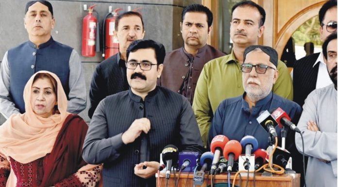 PPP Balochistan Leaders Accuse Akhtar Mengal of Supporting Militancy, Playing Double Games