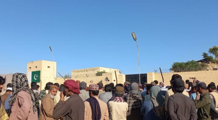 Mastung: Pakistani Forces Conduct Raids, 5 ‘Forcibly Disappeared’, Public Stages Protests