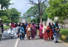 Islamabad: Baloch Protesters Prevented from Reaching Press Club as Families Evicted from Flat Overnight