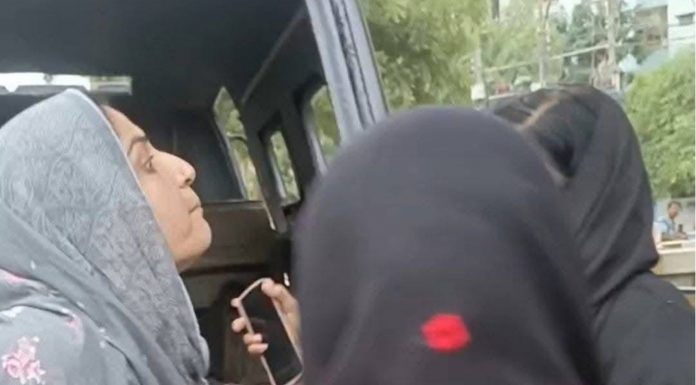 Karachi Police Raid BYC Protest, Detain Four Activists Including Amna Baloch