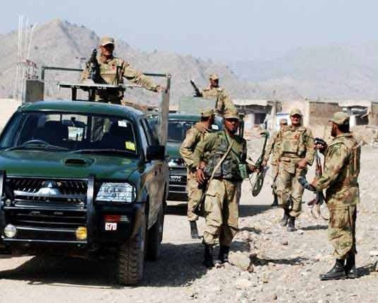 Armed Checkpoints Reported in Chagai and Mastung; Convoys Targeted in Turbat and Khadkocha