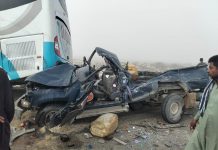 Lasbela: High-Speed Collission Involving Passenger Bus Leaves Six Dead, 17 Injured