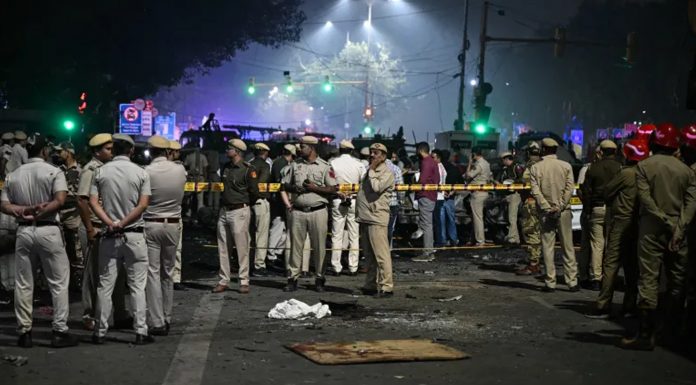 Modi Vows to ‘Bring to Justice’ Those Behind Deadly Delhi Car Blast