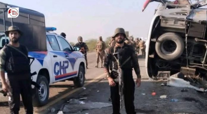 Nine Killed, 36 Injured as Passenger Coach Overturns Near Ormara