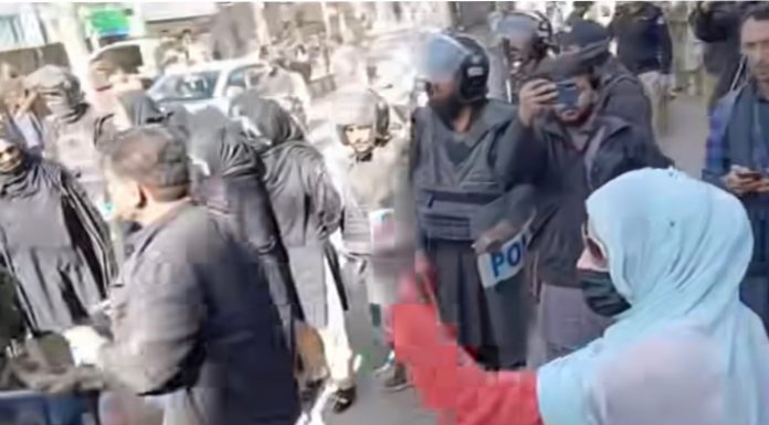 Dozens of Government Employees Arrested During Quetta Protest