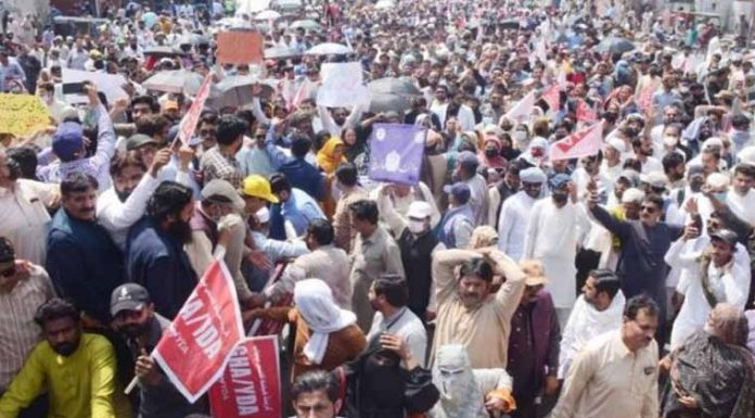 Balochistan Government Suspends 38 College Teachers Over Participation in Protests