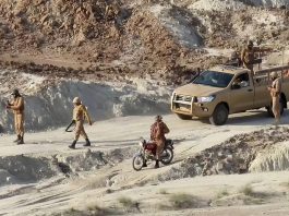 Blast Targets Pakistani Forces in Quetta, Casualties Reported