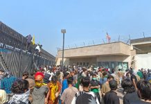 Pakistan: Death Toll Rises to 25 After Protests Against US and Israel Following Death of Iran’s Leader