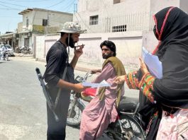 BYC Distributes Pamphlets Against ‘Faceless Trials’ and Enforced Disappearances
