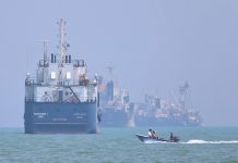 UN Suspends Strait of Hormuz Evacuation Plan After Vessel Attack