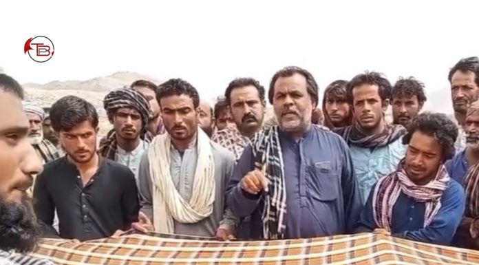 One Killed in Reported Military Shelling Incident in Khuzdar, Residents Stage Protest