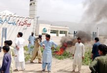 Kohlu Residents Block Highway Over Drinking Water Crisis