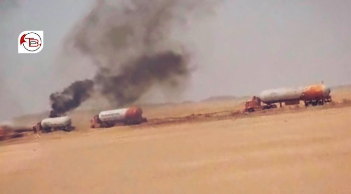 Armed Fighters Attack Forces and Installations Across Balochistan; Vehicles Carrying Minerals Destroyed