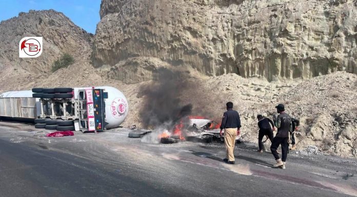 Ormara: Six Killed, Including Women and Children, in Coastal Highway Collision