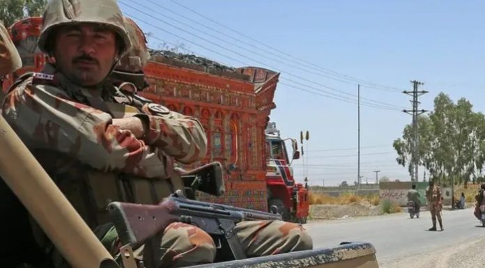 Pakistani Forces Attacked in Noshki, Dalbandin; Police Officer Killed in Bolan