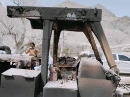 Guard Killed, 12 Workers Abducted in Dukki; Gas Company Camp Attacked in Dera Bugti