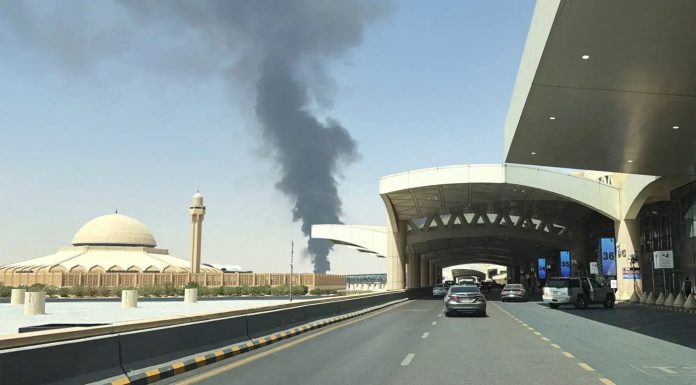 Houthis Claim Attacks on ‘Sensitive’ Sites in Riyadh and Aramco Facilities in Yanbu