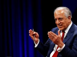 Pakistani Military Recruiting Afghans to Fight Insurgents, Says Former U.S. Envoy